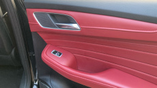 MG Hs 1.5 T-GDI Exclusive 5dr Petrol Hatchback